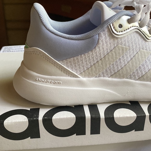 ADIDAS QT RACER 3.0 - Picture 5 of 9
